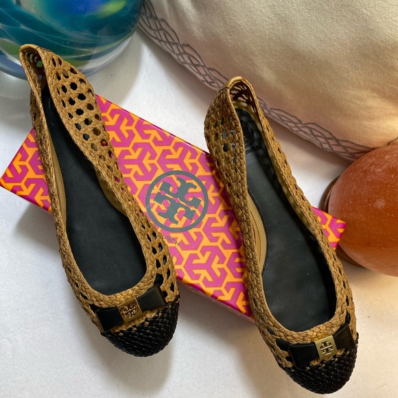 TORI BURCH Carlyle Flats size 8.5 - Picture 5 of 7
